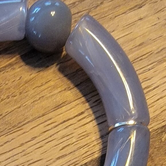 Meghan Brown Harry Gray Beaded Stretch Bracelet - Picture 3 of 12